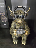 Gamer Highland Cow (Lesser & Pavey)